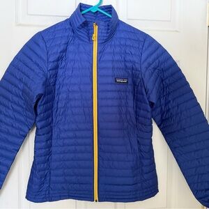 Patagonia Women’s Lightweight Down Insulated Jacket in Blue and Yellow